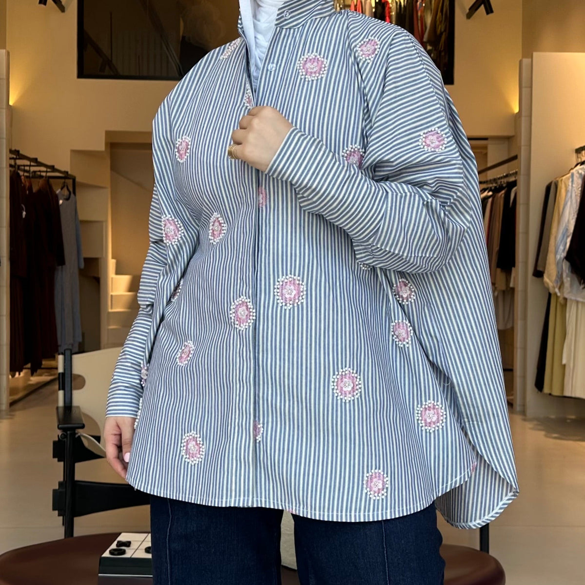 BLUE BLOOM TOP